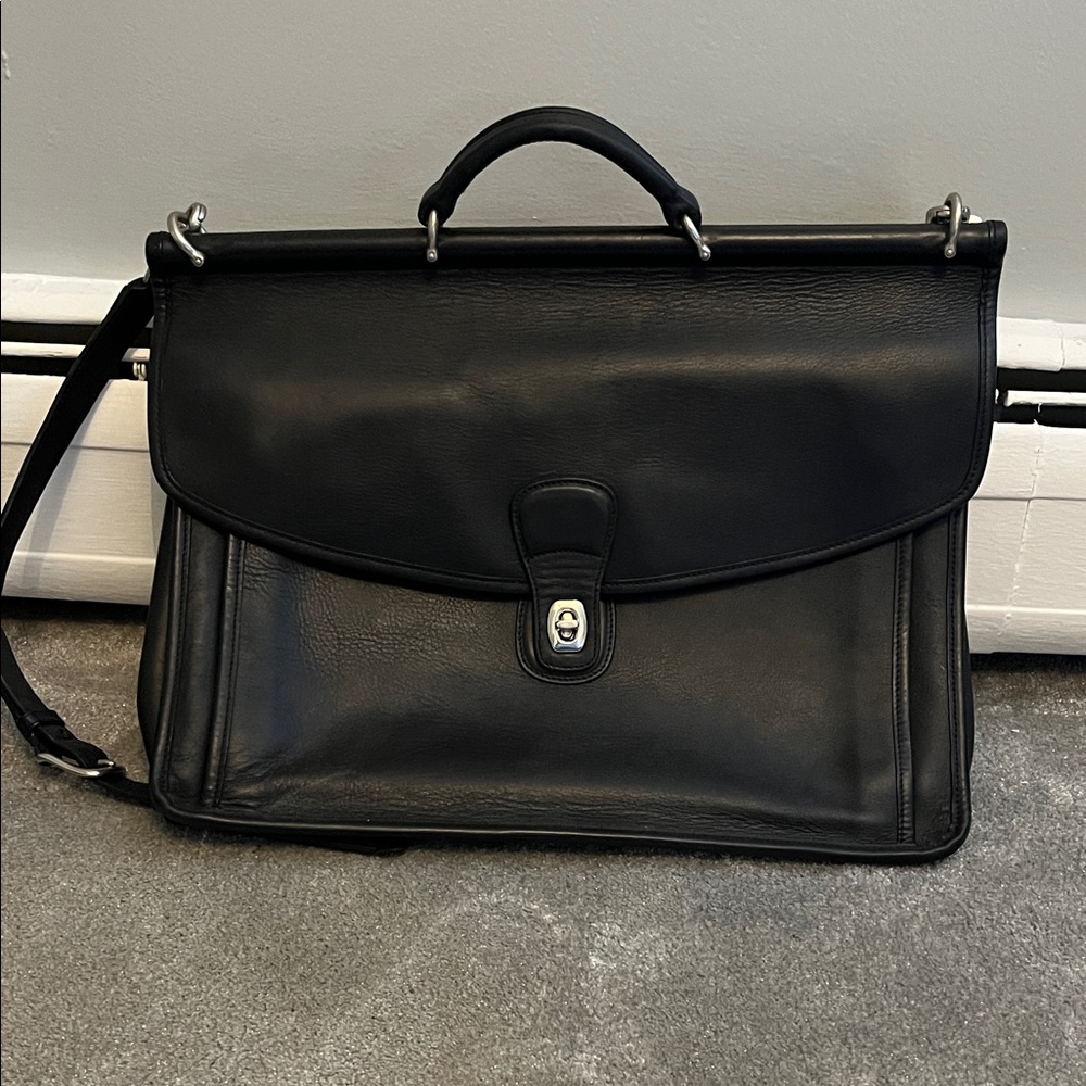 Authentic vintage Coach Black Leather Briefcase with Top Handle